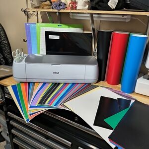 Cricut Crafting Machine with Colorful Vinyl Rolls Sheets Maker 3